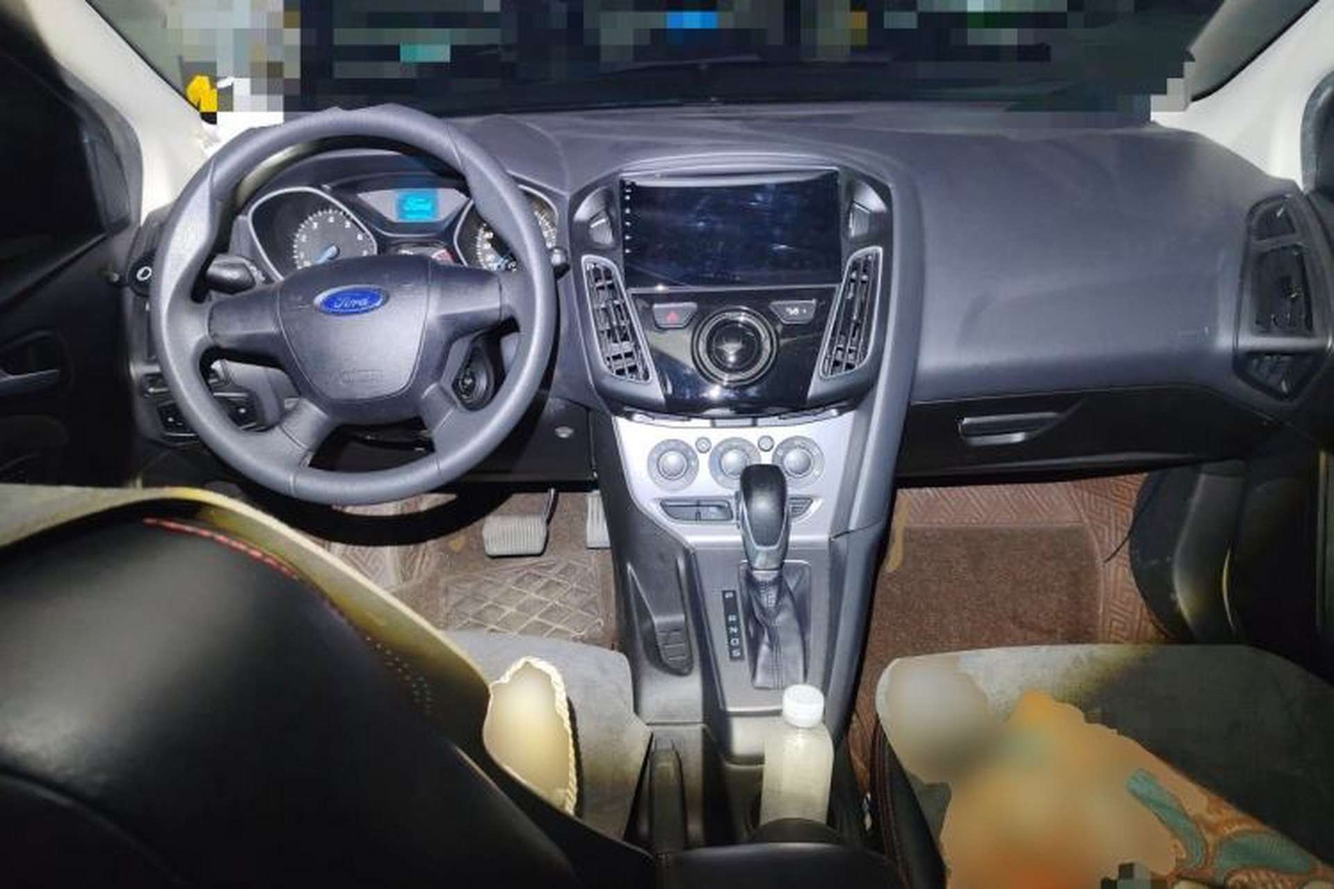 Used Ford Focus 2012 Hatchback 1.6L Automatic Comfort Model Center Console