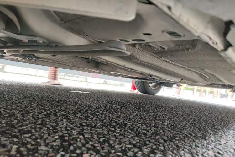 Used Ford Focus 2012 Sedan 1.6L Automatic Fashion Edition Chassis Front Left