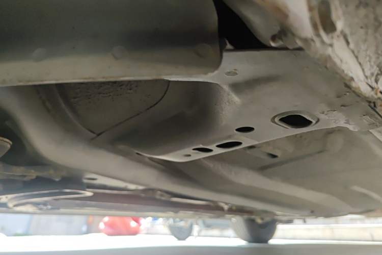 Used Ford Focus 2012 Sedan Classic 1.8L Manual Base Model Chassis Front Left