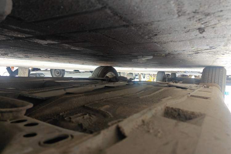 Used Ford Focus 2012 Sedan 1.6L Automatic Comfort Model Chassis Front Right
