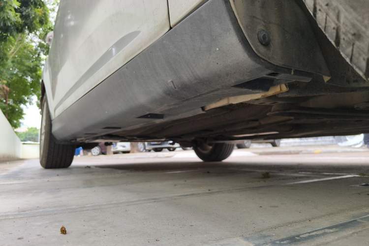 Used Ford Focus 2012 Sedan 1.6L Manual Comfort Model Chassis Front Right