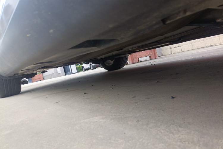 Used Ford Focus 2012 Sedan 1.6L Manual Comfort Model Chassis Front Right