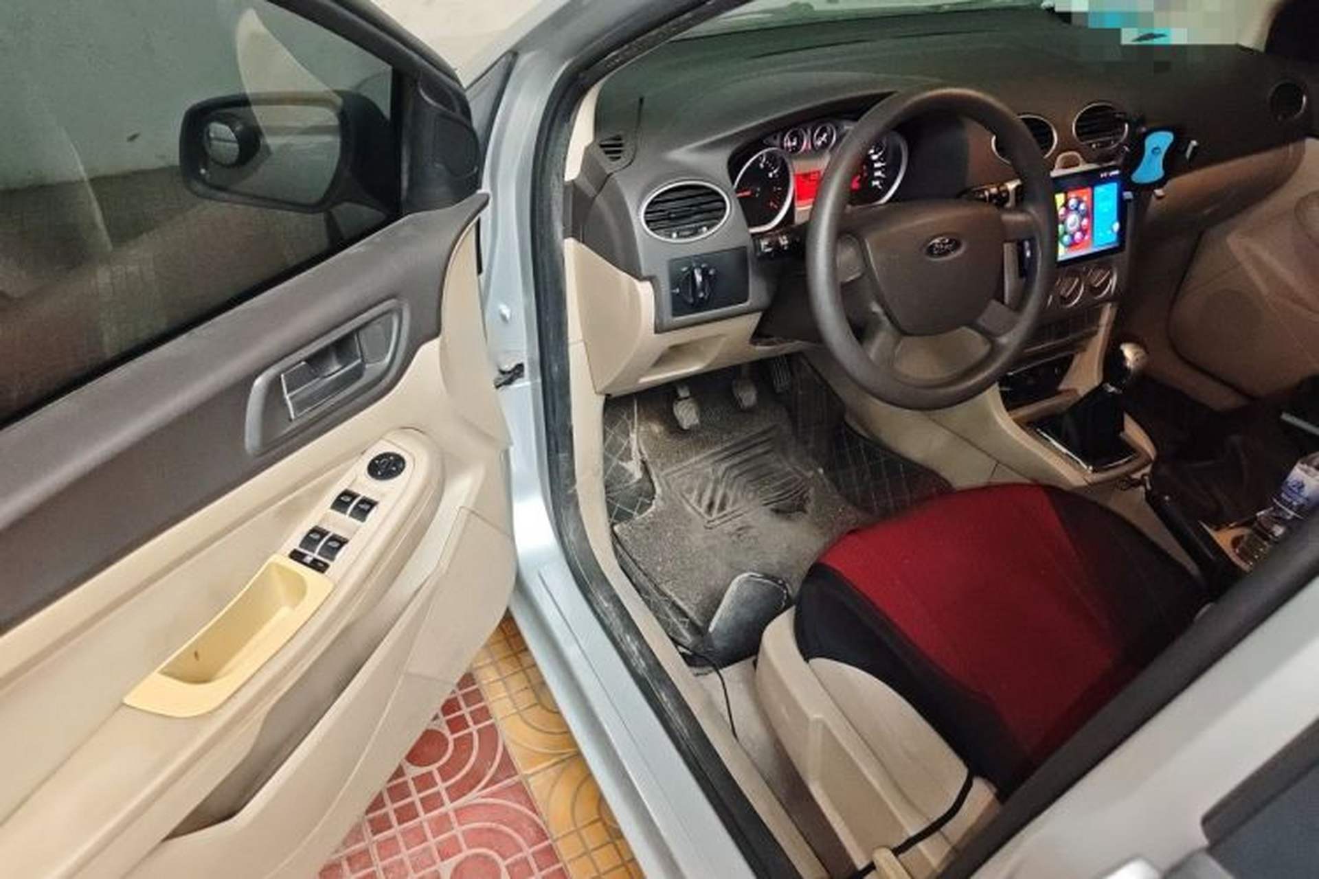 Used Ford Focus 2012 Sedan Classic 1.8L Manual Base Model Driver Seat