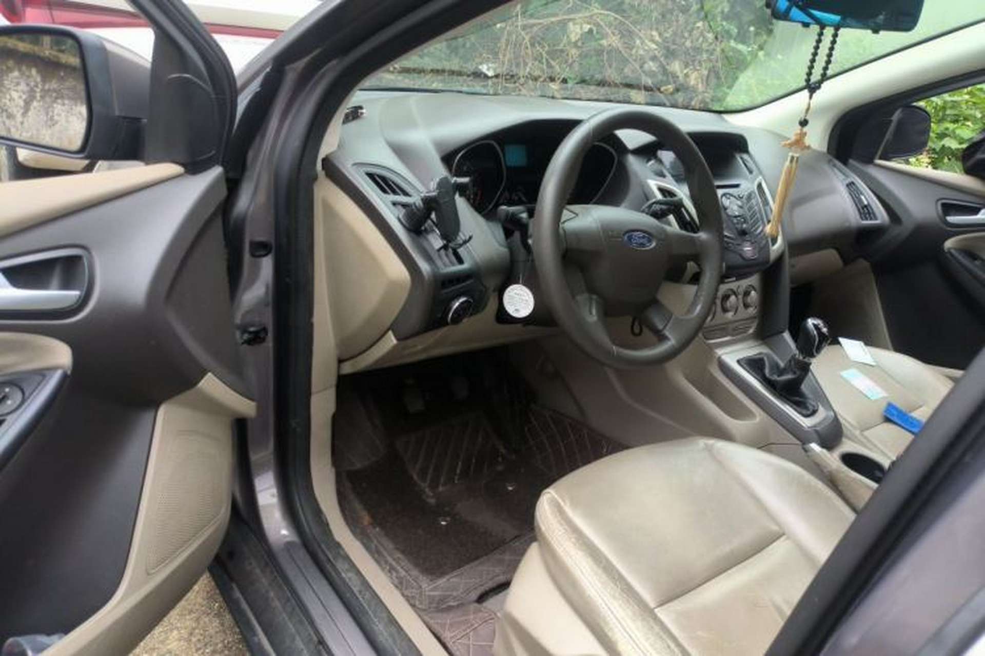 Used Ford Focus 2012 Sedan 1.6L Manual Comfort Model Driver Seat