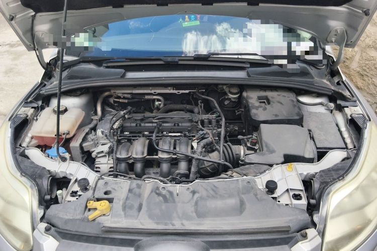 Used Ford Focus 2012 Hatchback 1.6L Manual Comfort Model Engine Bay