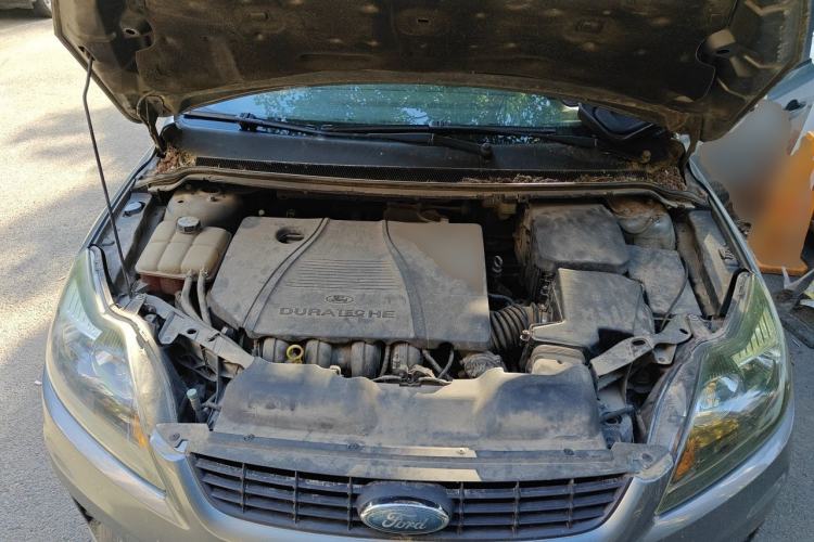 Used Ford Focus 2012 Hatchback Classic 1.8L Automatic Base Model Engine Bay