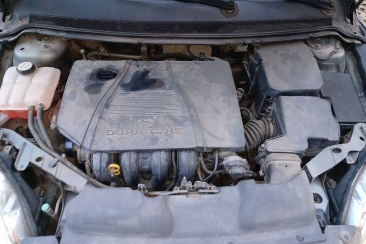 Used Ford Focus 2012 Sedan Classic 1.8L Automatic Fashion Edition Engine Bay
