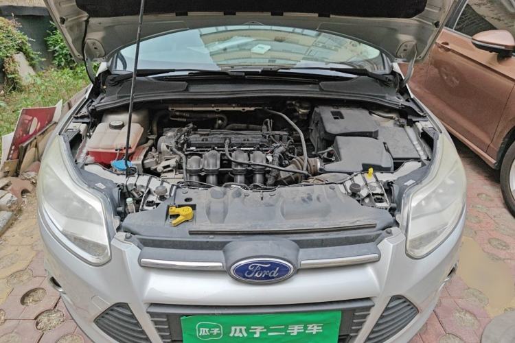 Used Ford Focus 2012 Hatchback 1.6L Manual Fashion Edition Engine Bay