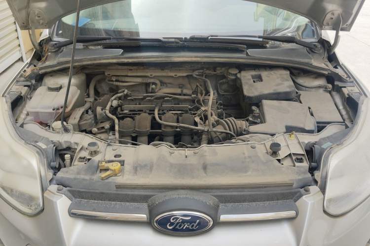 Used Ford Focus 2012 Sedan 1.6L Manual Comfort Model Engine Bay