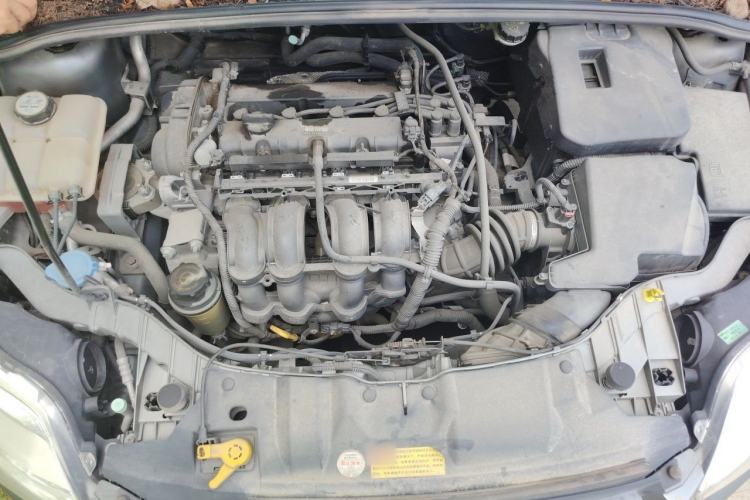 Used Ford Focus 2012 Hatchback 1.6L Automatic Comfort Model Engine Bay