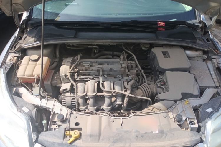 Used Ford Focus 2012 Sedan 1.6L Manual Comfort Model Engine Bay