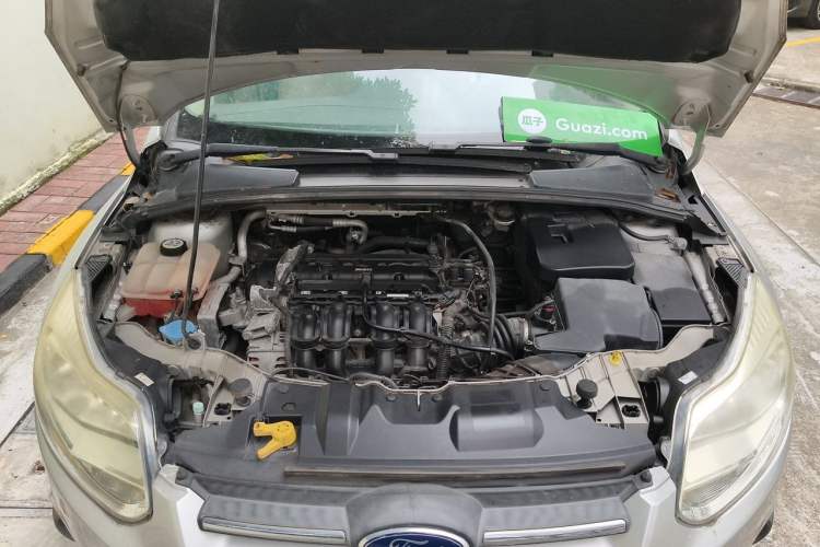 Used Ford Focus 2012 Sedan 1.6L Manual Comfort Model Engine Bay