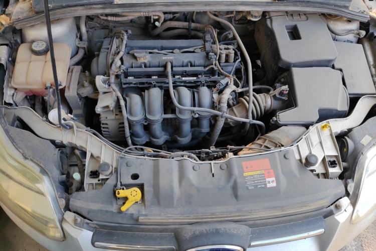 Used Ford Focus 2012 Sedan 1.6L Manual Comfort Model Engine Bay
