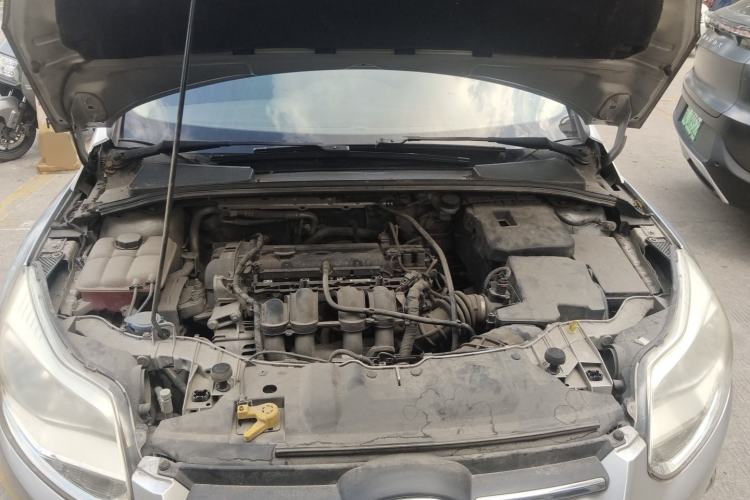Used Ford Focus 2012 Hatchback 1.6L Manual Fashion Edition Engine Bay
