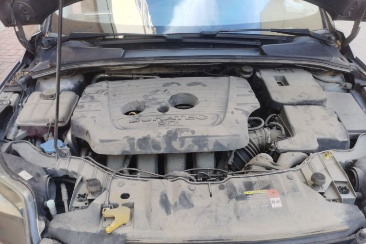 Used Ford Focus 2012 Hatchback 2.0L Manual Luxury Sport Model Engine Bay