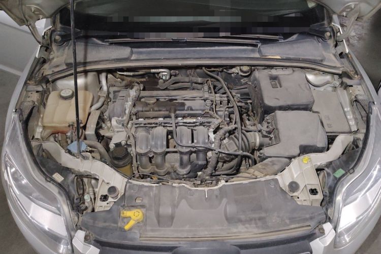 Used Ford Focus 2012 Hatchback 1.6L Automatic Comfort Model Engine Bay