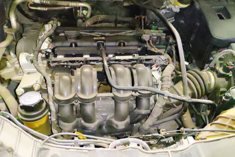Used Ford Focus 2012 Sedan 1.6L Automatic Comfort Model Engine Bay