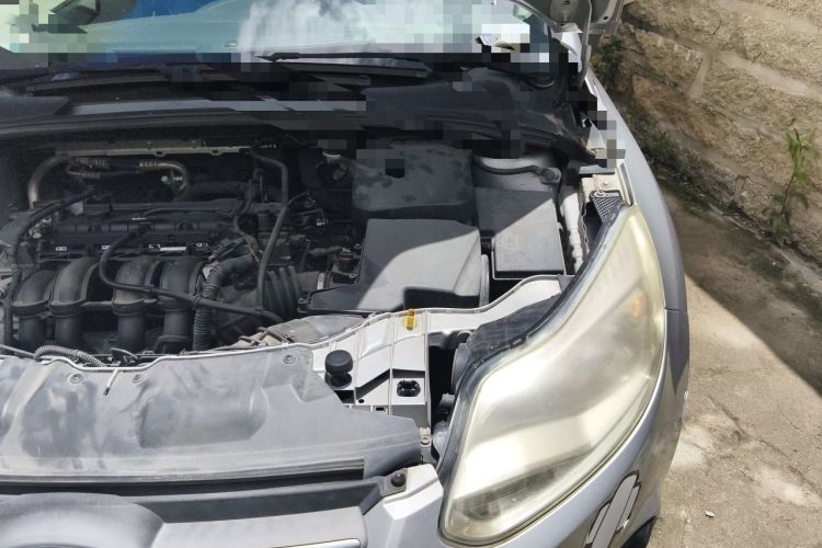 Used Ford Focus 2012 Hatchback 1.6L Manual Comfort Model Engine Bay Left