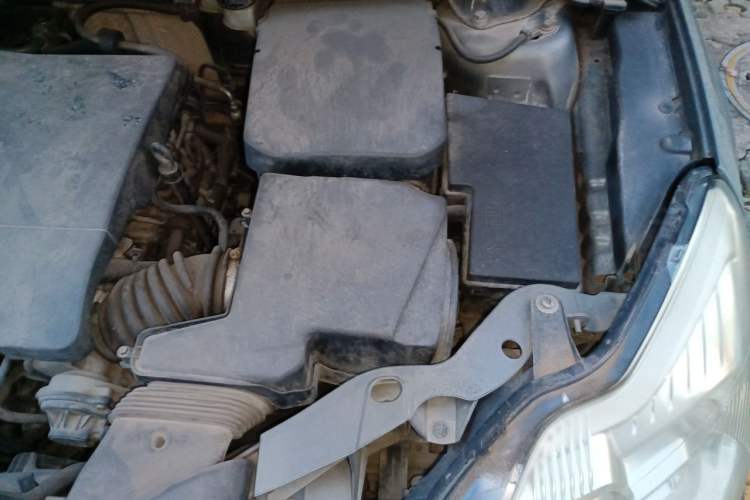 Used Ford Focus 2012 Sedan Classic 1.8L Automatic Fashion Edition Engine Bay Left