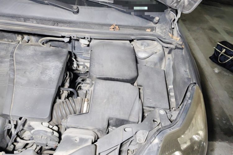 Used Ford Focus 2012 Hatchback Classic 1.8L Manual Base Model Engine Bay Left