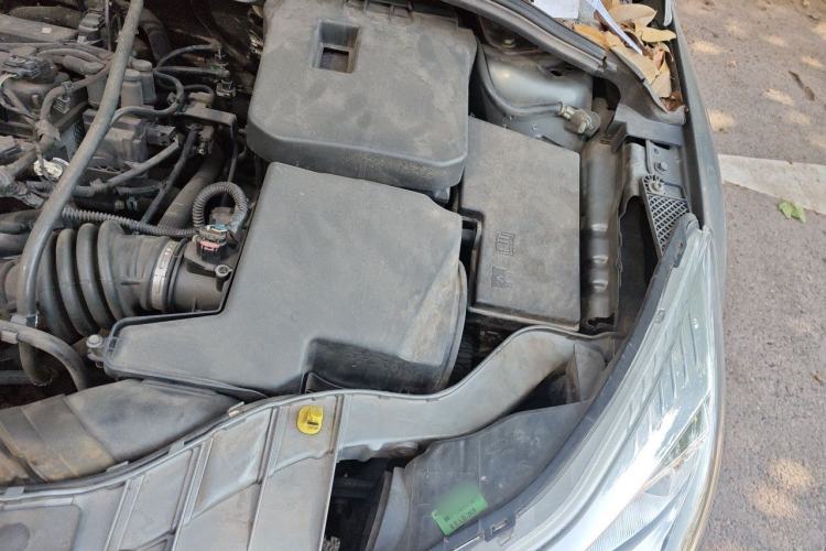 Used Ford Focus 2012 Sedan 1.6L Automatic Comfort Model Engine Bay Left
