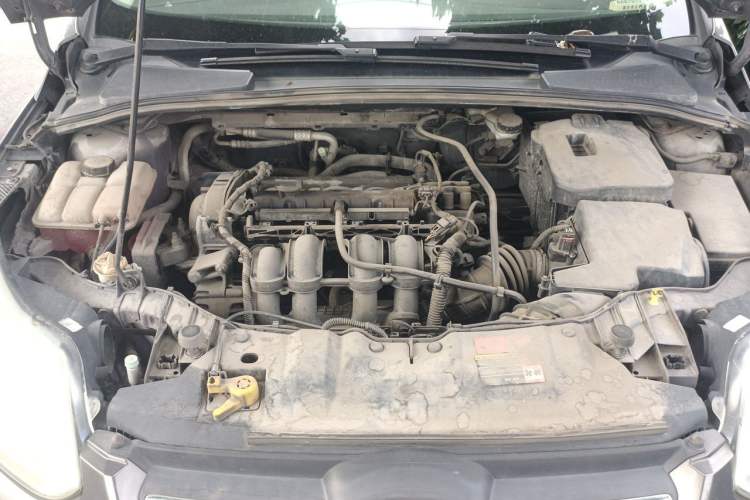 Used Ford Focus 2012 Sedan 1.6L Manual Comfort Model Engine Bay