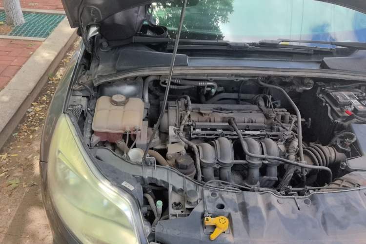 Used Ford Focus 2012 Sedan 1.6L Automatic Fashion Edition Engine Bay Right