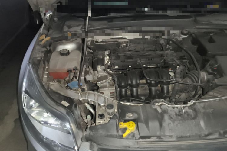 Used Ford Focus 2012 Hatchback 1.6L Manual Fashion Edition Engine Bay Right