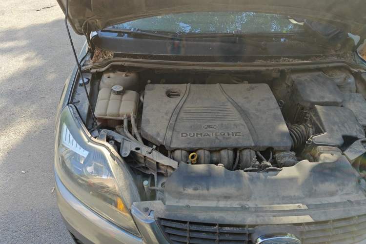 Used Ford Focus 2012 Hatchback Classic 1.8L Automatic Base Model Engine Bay Right