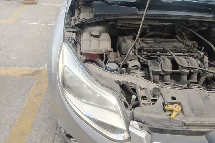 Used Ford Focus 2012 Hatchback 1.6L Manual Fashion Edition Engine Bay Right