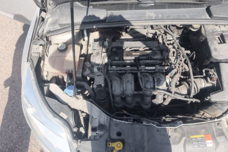 Used Ford Focus 2012 Hatchback 1.6L Automatic Fashion Edition Engine Bay Right