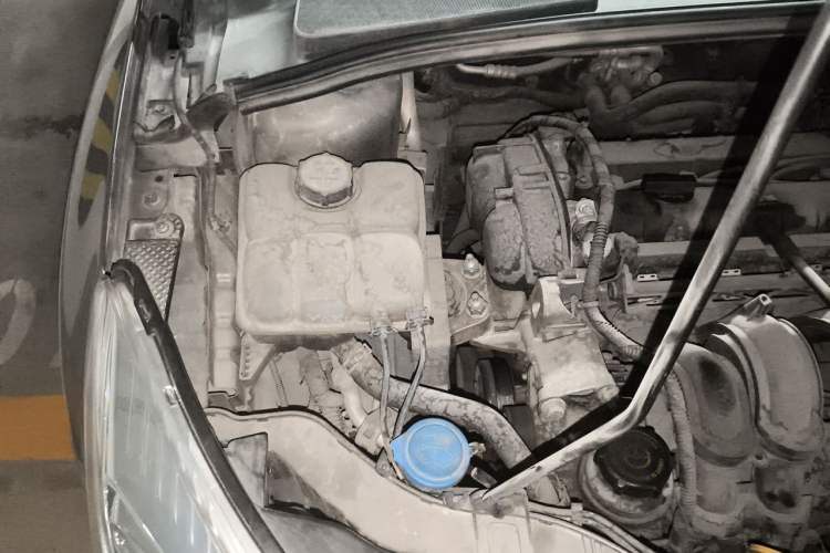 Used Ford Focus 2012 Sedan 1.6L Automatic Fashion Edition Engine Bay Right