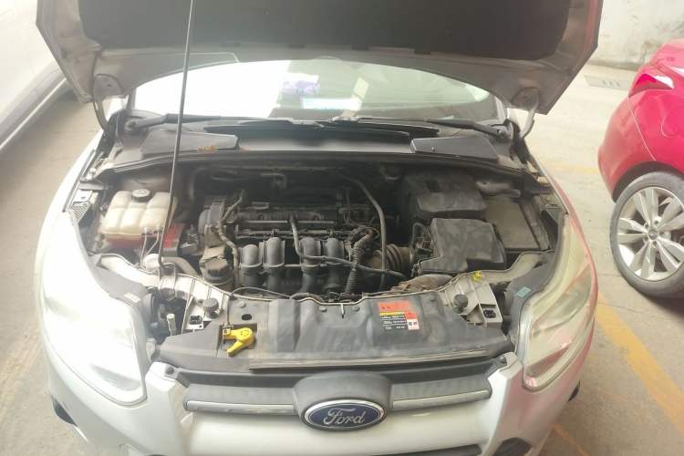 Used Ford Focus 2012 Sedan 1.6L Automatic Comfort Model Engine Bay