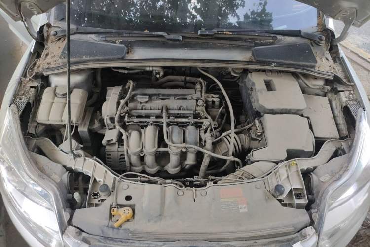 Used Ford Focus 2012 Sedan 1.6L Manual Comfort Model Engine Bay
