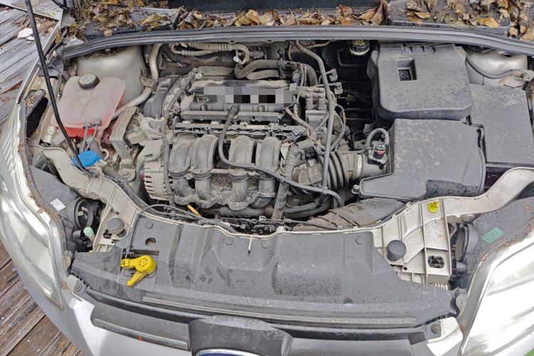 Used Ford Focus 2012 Sedan 1.6L Manual Fashion Edition Engine Bay