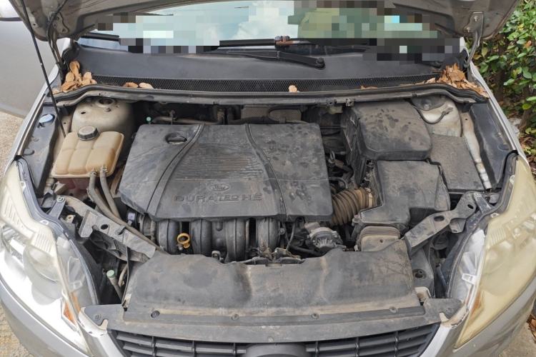 Used Ford Focus 2012 Sedan Classic 1.8L Automatic Base Model Engine Bay