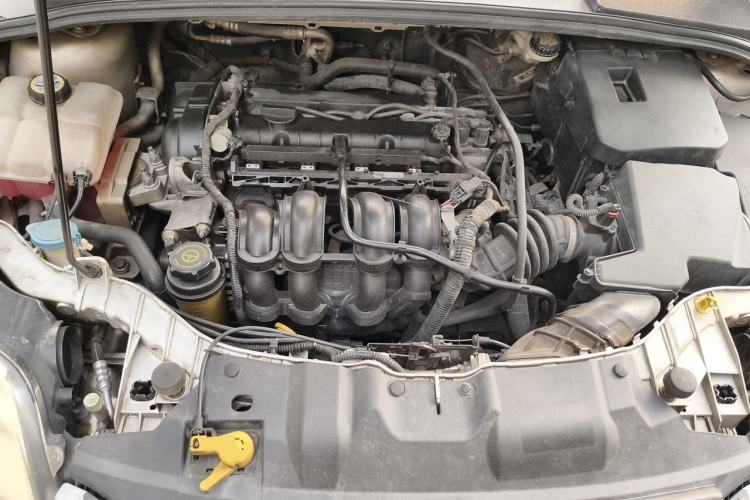 Used Ford Focus 2012 Sedan 1.6L Automatic Comfort Model Engine Bay