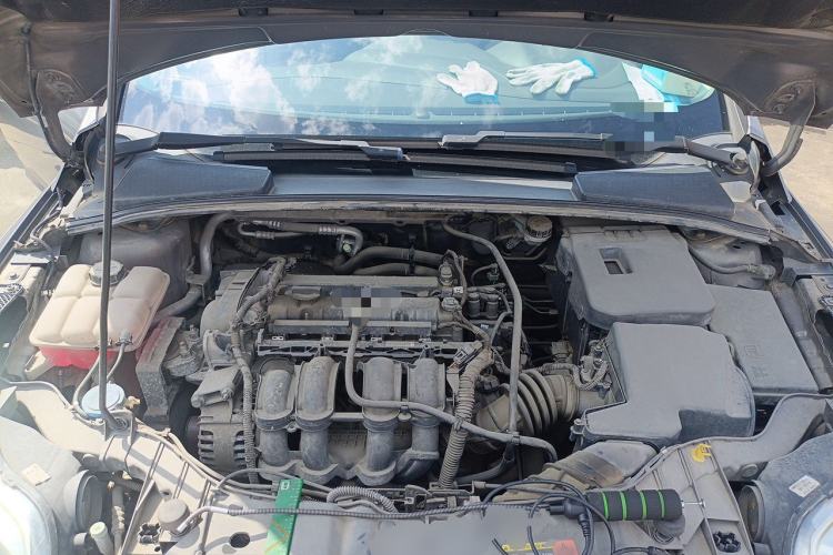 Used Ford Focus 2012 Sedan 1.6L Manual Comfort Model Engine Bay