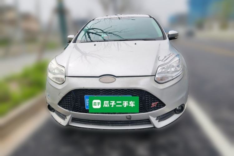Used Ford Focus 2012 Hatchback 1.6L Automatic Comfort Model Exterior 1