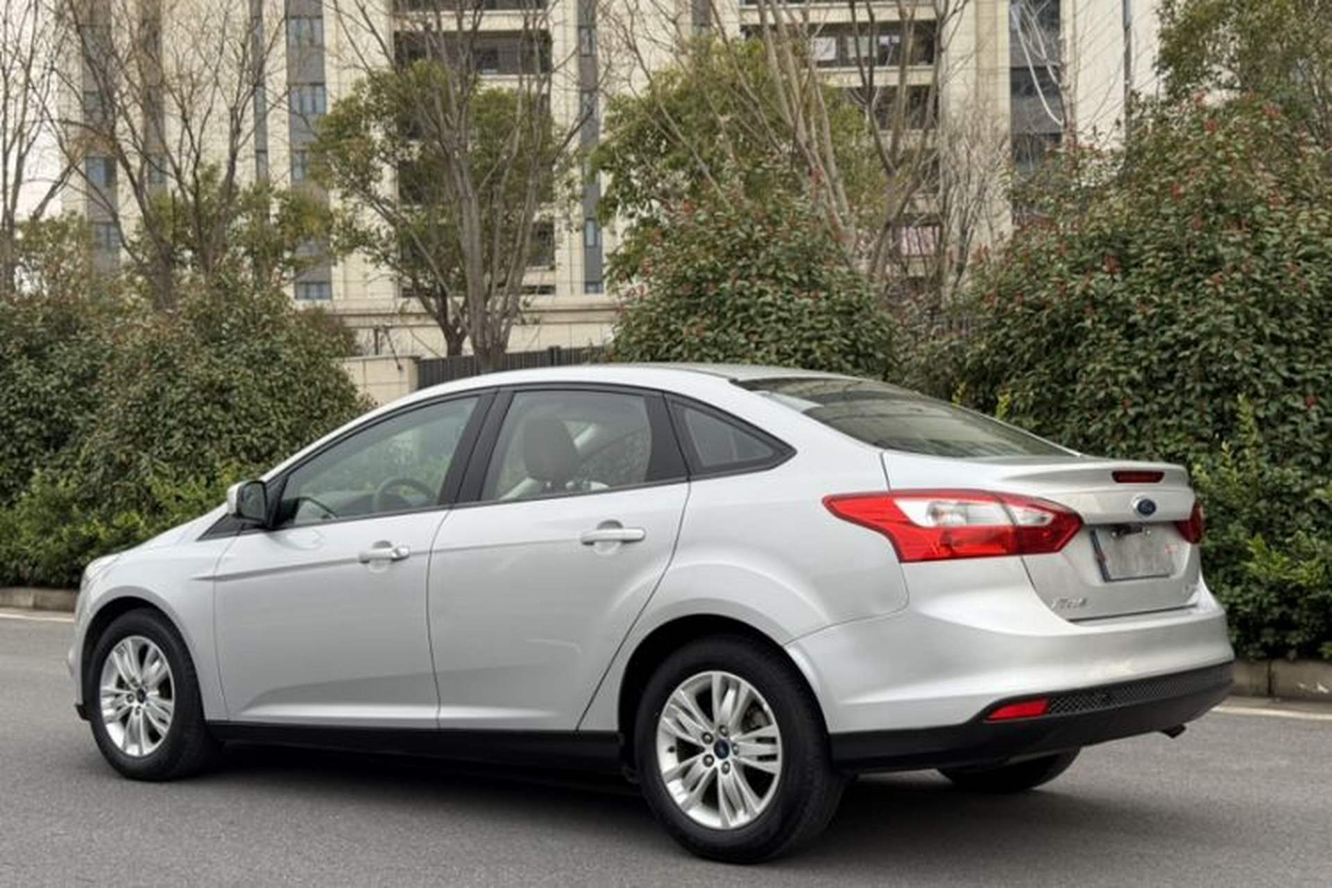 Used Ford Focus 2012 Sedan 1.6L Automatic Comfort Model Exterior 3