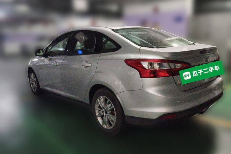 Used Ford Focus 2012 Sedan 1.6L Automatic Comfort Model Exterior 3