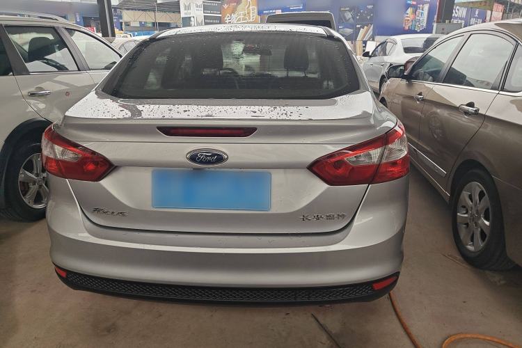 Used Ford Focus 2012 Sedan 1.6L Manual Comfort Model Exterior 4