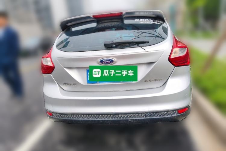 Used Ford Focus 2012 Hatchback 1.6L Automatic Comfort Model Exterior 4
