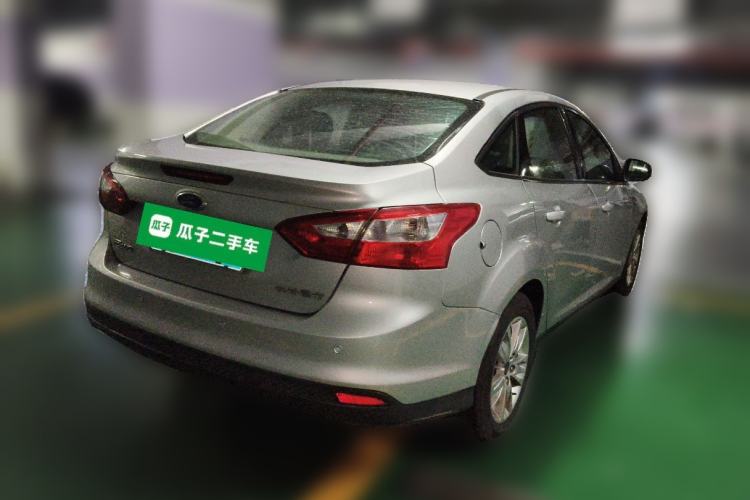 Used Ford Focus 2012 Sedan 1.6L Automatic Comfort Model Exterior 5