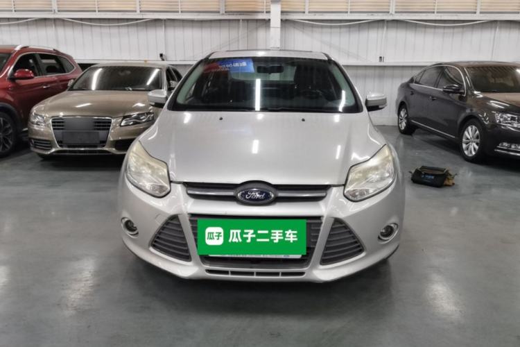 Used Ford Focus 2012 Sedan 1.6L Automatic Fashion Edition Front