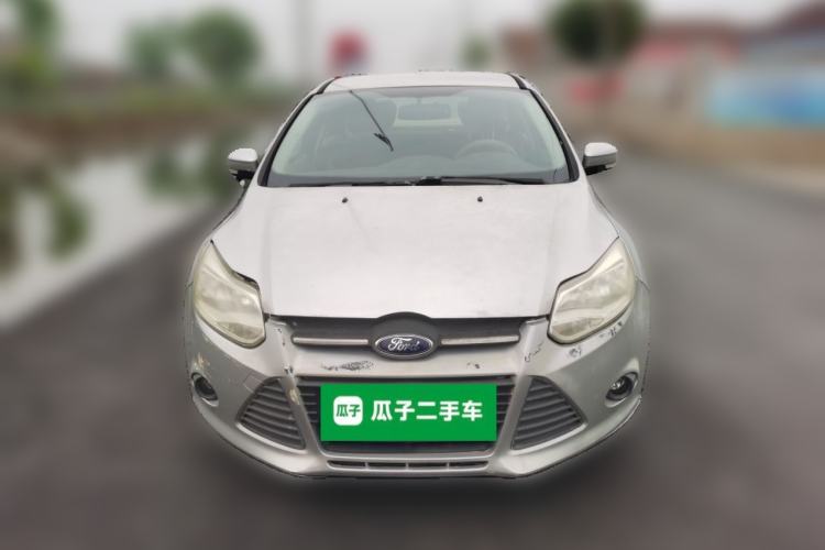Used Ford Focus 2012 Sedan 1.6L Manual Comfort Model Front