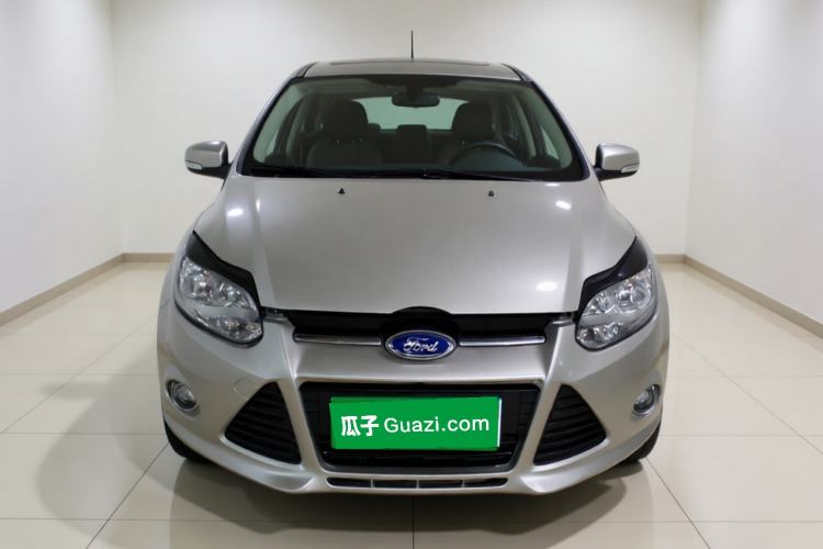 Used Ford Focus 2012 Sedan 1.6L Manual Comfort Model Front