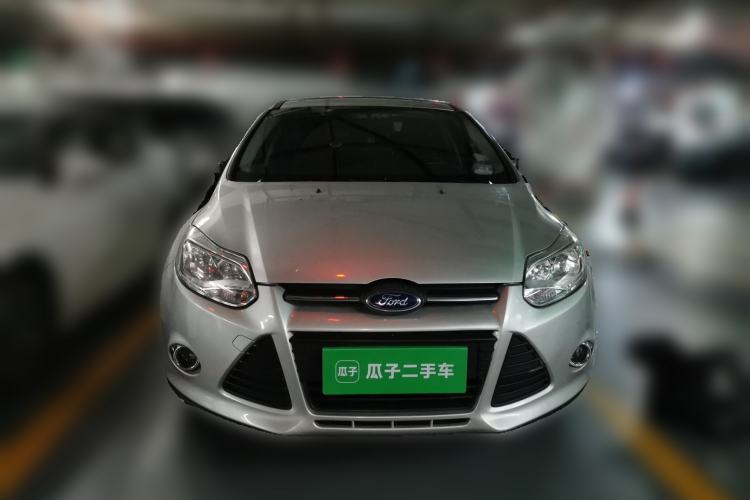 Used Ford Focus 2012 Sedan 1.6L Manual Fashion Edition Front