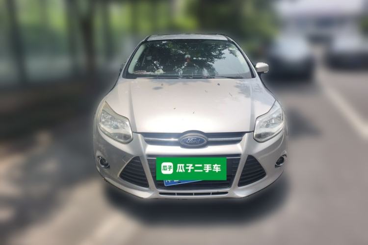 Used Ford Focus 2012 Hatchback 1.6L Automatic Fashion Edition Front