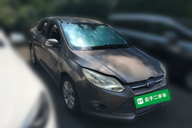 Used Ford Focus 2012 Sedan 1.6L Automatic Comfort Model Front Right 45 Deg
